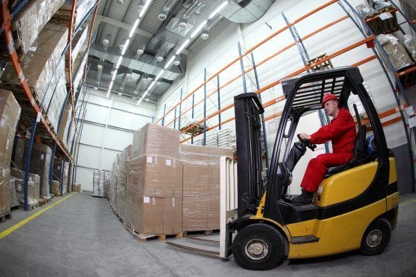 Forklift Truck Reloading Pallet